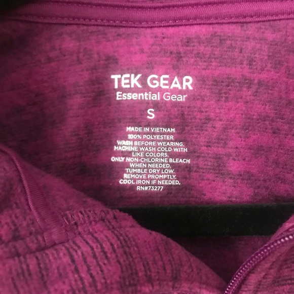 TEK GEAR super soft 1/4 zip pullover “pansy plum” fleece top, size small NWT - Picture 4 of 5